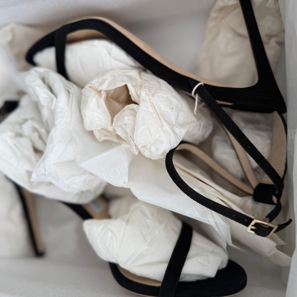 BRAND NEW IN BOX NEVER WORN AUTHENTIC JIMMY CHOO MINNY SUEDE SANDALS - Picture 3 of 4